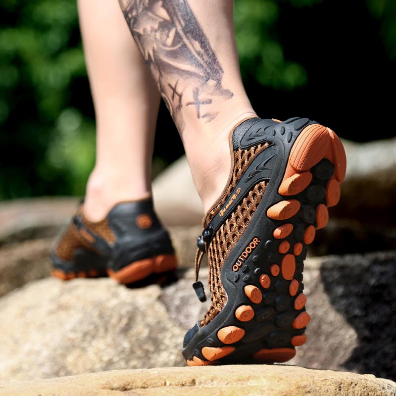 trekking mountain mens sports  - огляд і ціна Tech Office Pictures
